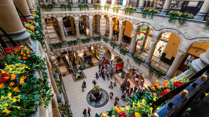 Impressive interior of the Magna Plaza