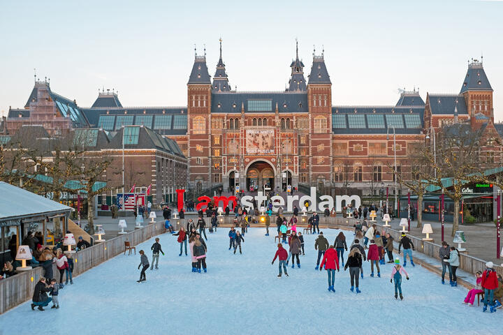 Ice*Amsterdam frente al Rijksmuseum