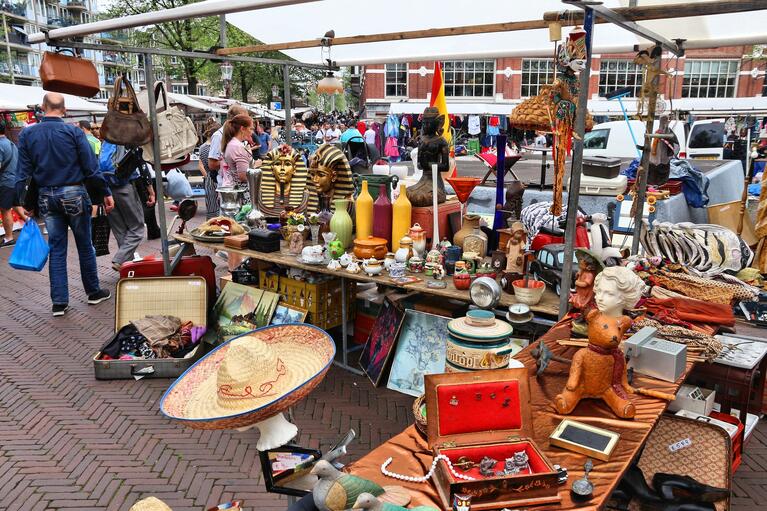 Le marché aux puces de Waterlooplein
