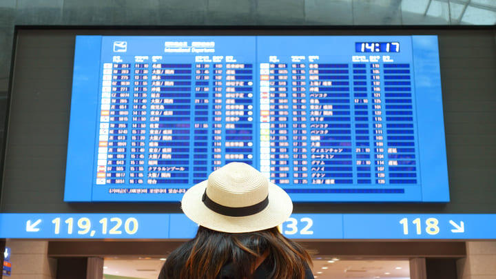 Airport screens
