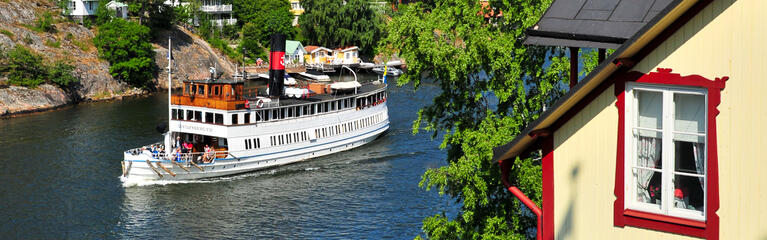 Cruising on the archipelago in Stockholm