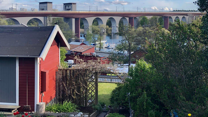 Painted wooden cottage in a Tantolunden park allotment on Södermalm island, Stockholm