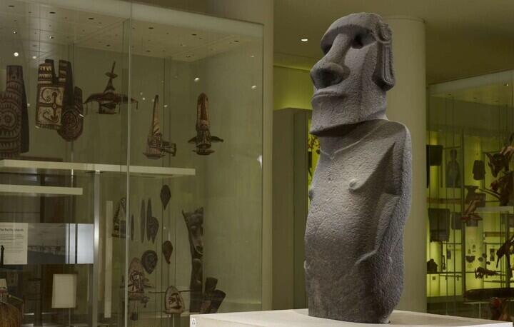 Moai Hoa Hakananai'a de la Isla de Pascua. Obras imprescindibles en el Museo Británico.