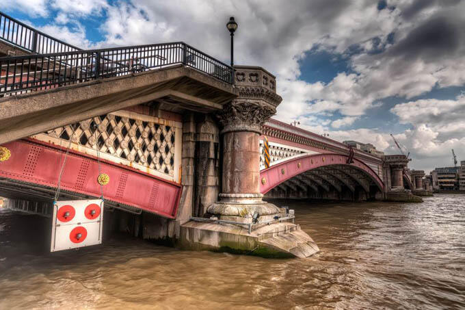 blackfriars-bridge.jpg