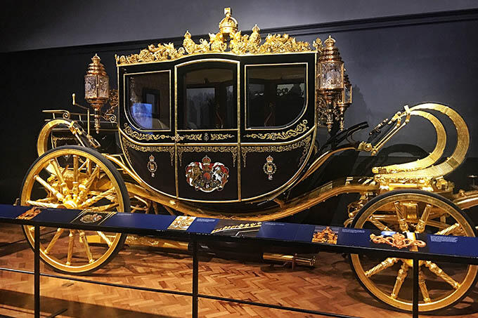 What is the Royal Mews? Our Fun Fact Guide! | The London Pass®