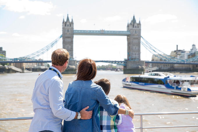 london%20by%20the%20river%20city%20cruises.jpg