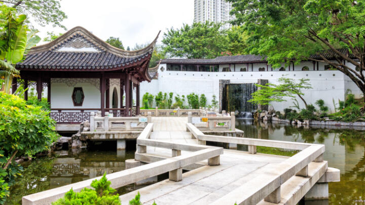 10 Historical Places in Hong Kong