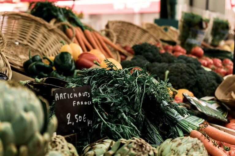 Mercados de París. Planes diferentes en París. Vida parisina auténtica.