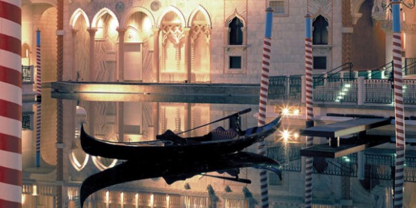 gondola-ride-the-venetian
