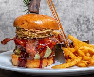 $15 Food and Non-Alcoholic Drinks Voucher at Hash House a Go-Go Summerlin