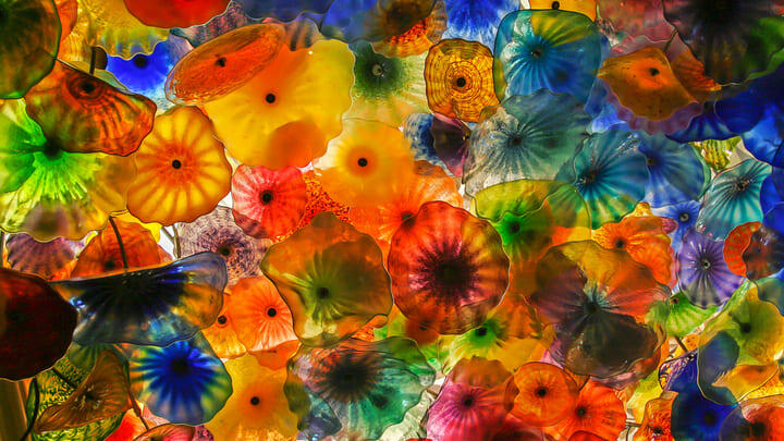 Dale Chihuly’s 'Fiori di Como' ceiling sculpture at the Bellagio, Las Vegas.