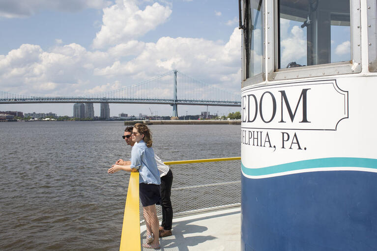 Philadelphia ferry and view over the river