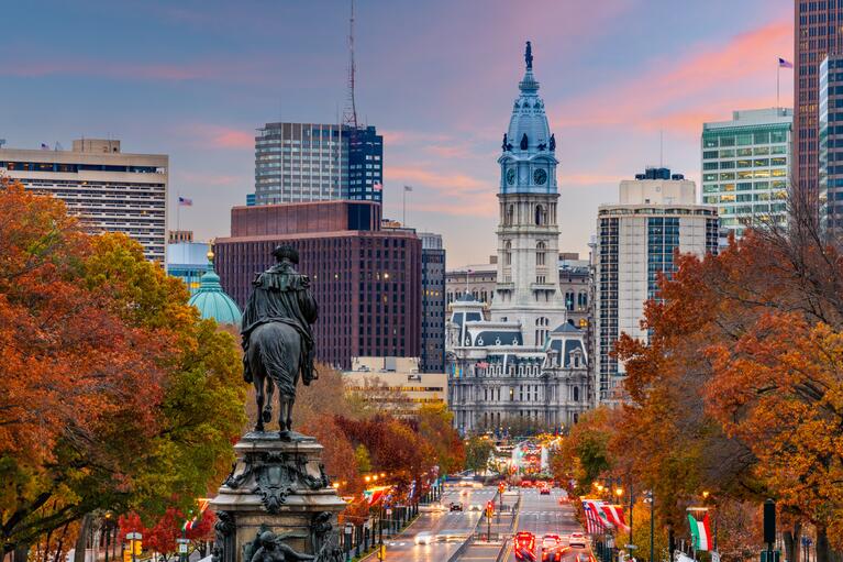 Benjamin Franklin Parkway in fall