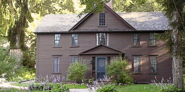 Louisa-May-Alcott-s-Orchard-House-1