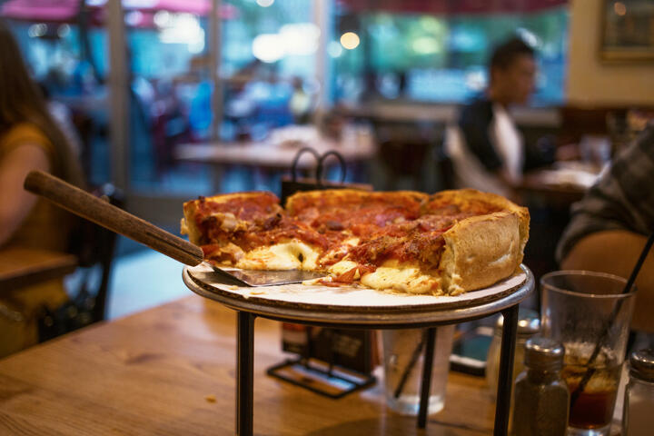 Deep dish pizza de Chicago