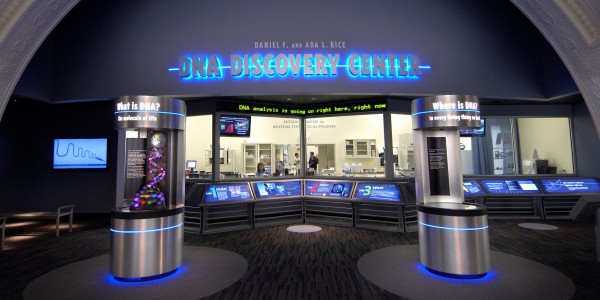 the DNA Discovery Center at the Field Museum