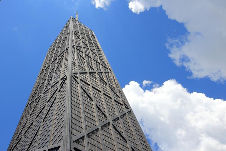 Le gratte-ciel 875 North Michigan Avenue