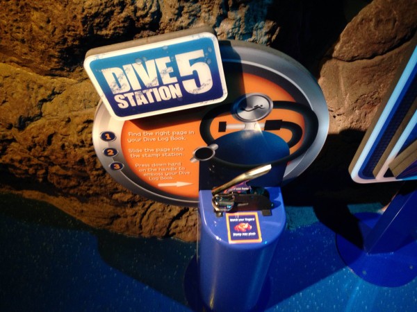 sea-life-orlando-aquarium-dive-station