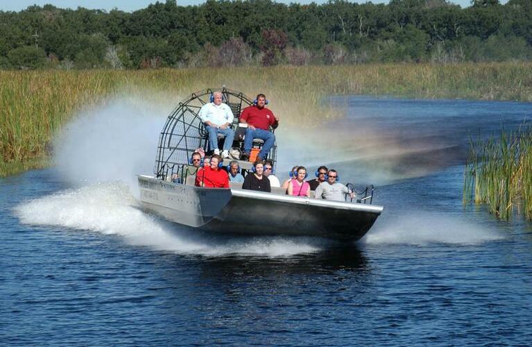 boggy-creek-airboat-tours.jpg