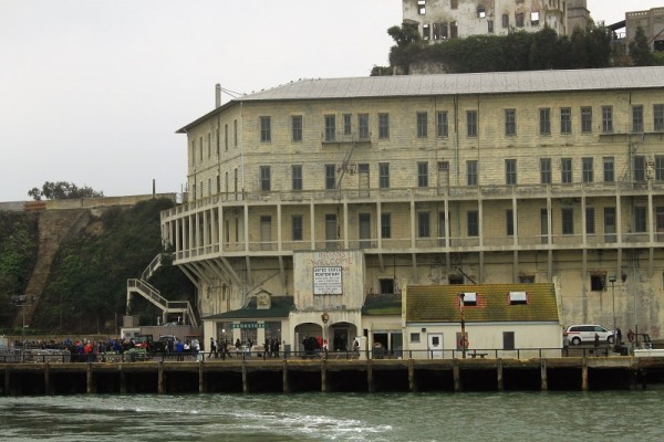 alcatraz-island-tour-by-boat-2