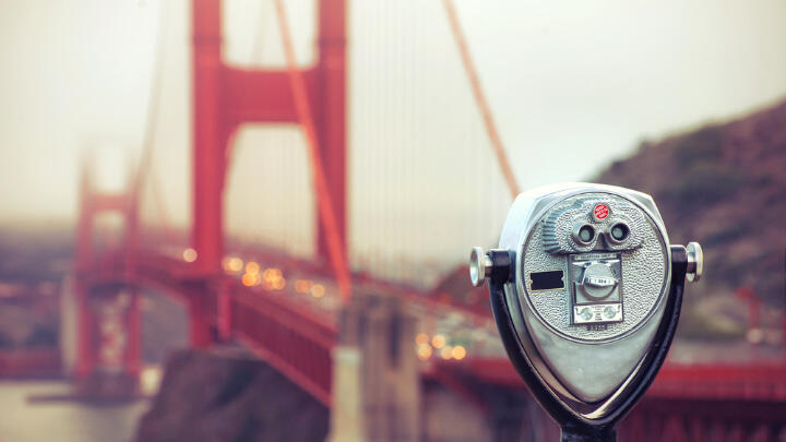 Tower viewer directed at the Golden Gate Bridge