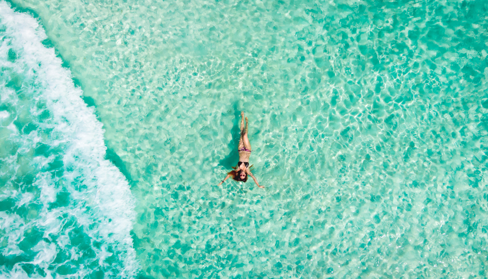 Cancun-water-woman.jpg cancun hot december