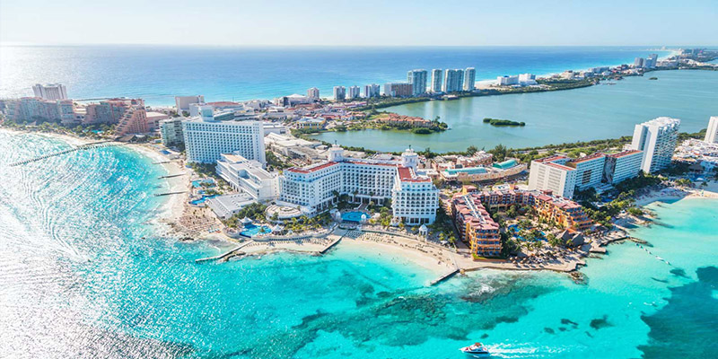 go on a guided shopping tour of cancun