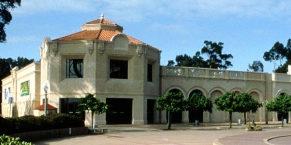 view of the Fleet Science Center in San Diego Balboa Park
