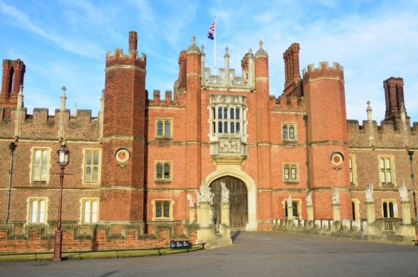 hampton court palace virtual tour