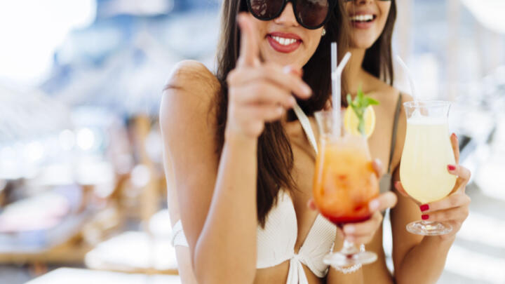 surf club dubai