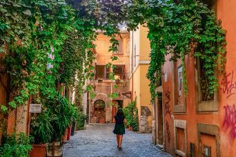 Walking down a pretty lane in Rome