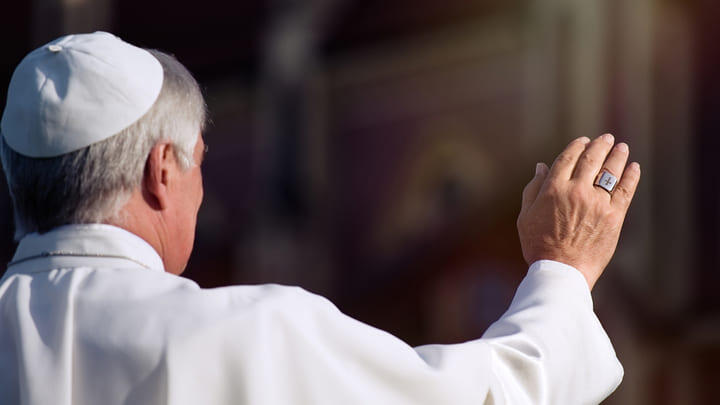 Pontiff greeting his audience