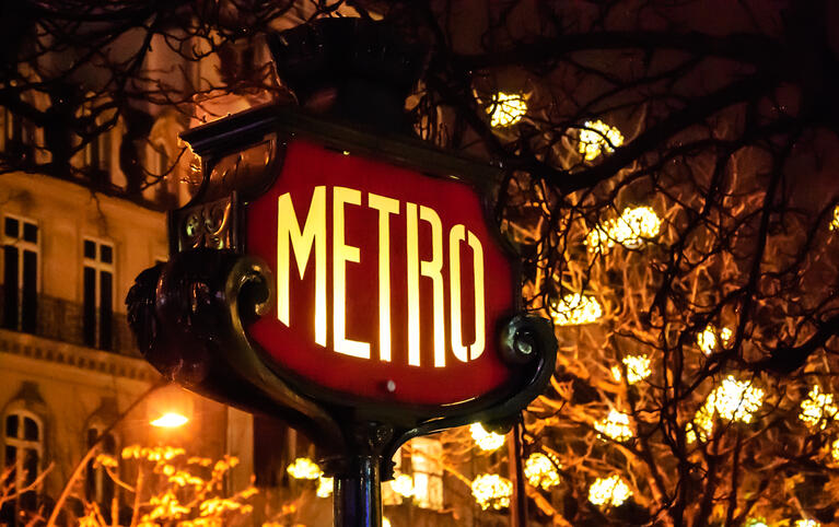 Paris Metro sign