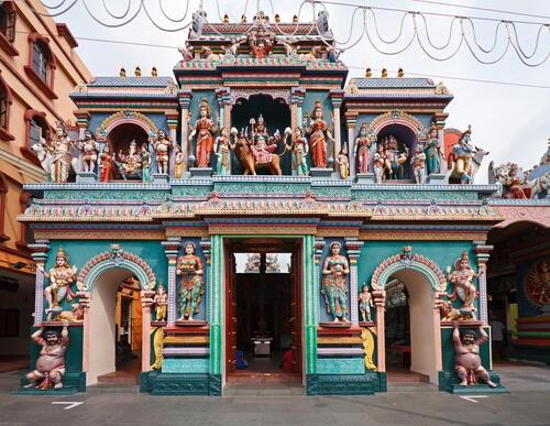 Sri Vadapathira Kaliamman Temple in Little India