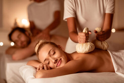 Couples massage