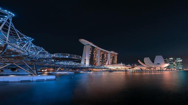 Marina Bay at night