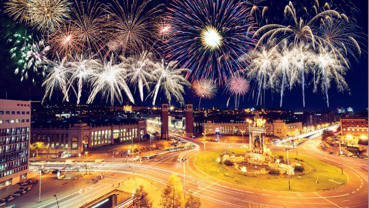 Huge fireworks explode over Placa d'Espanya Barcelona for Feste de la Mercé
