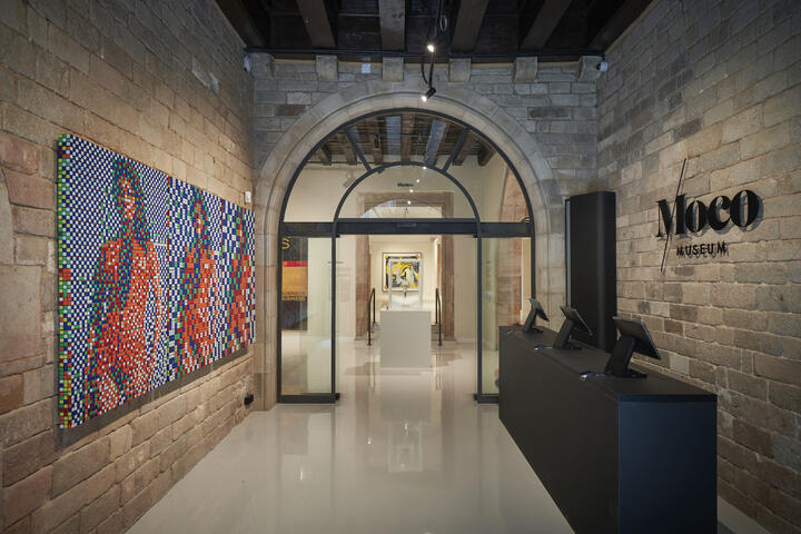 Lobby del museo Moco en Barcelona