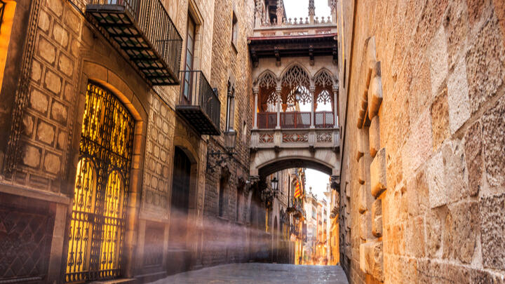 barcelona old town