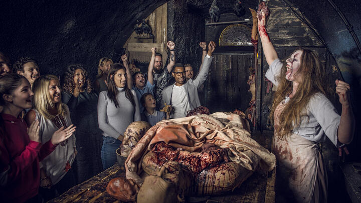 historical things to do in london bridge experience