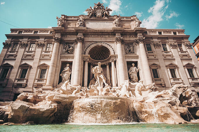 romantic-rome-trevi-fountain.jpg