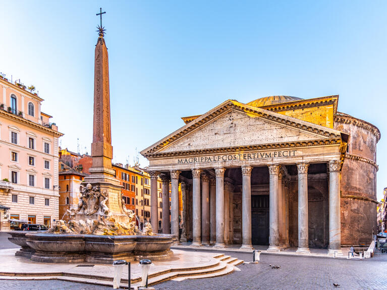 monuments in rome italy